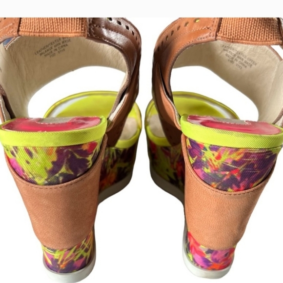 Joan & David Neon & Leather Wedges Sz 7M - Picture 4 of 6